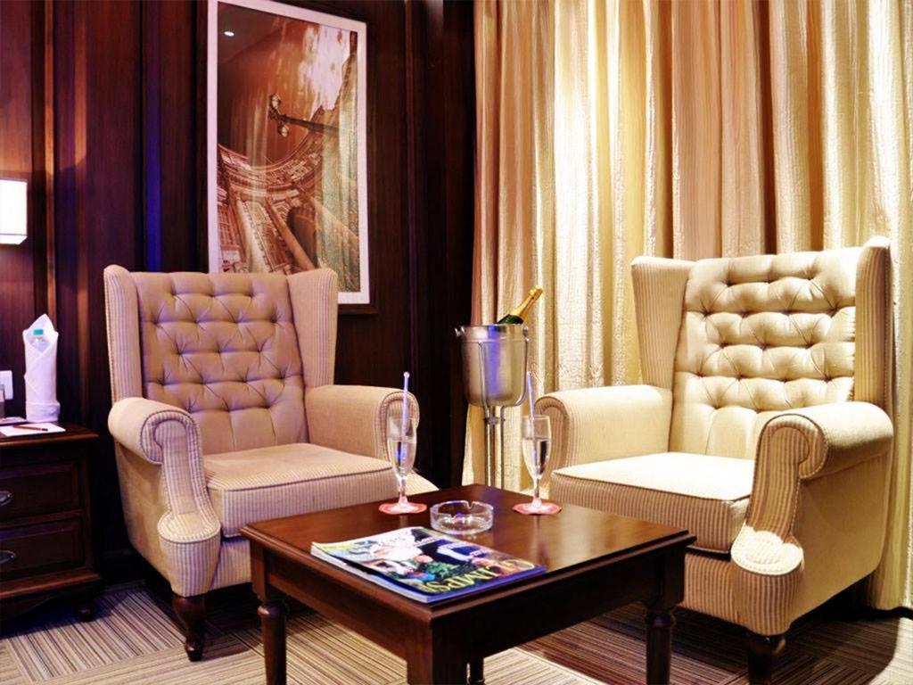 Hotel Golden Heritage Pahalgām 외부 사진